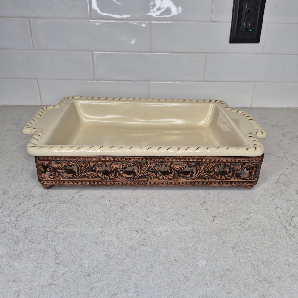 Gracious Goods Casserole Dish Metal Stand Tuscan Farmhouse Cream Brown